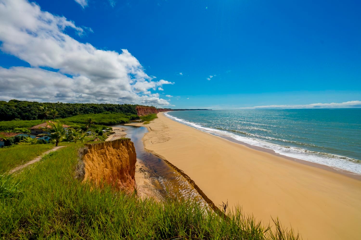 Conheça Prado a cidade baiana considerada o Caribe do Nordeste